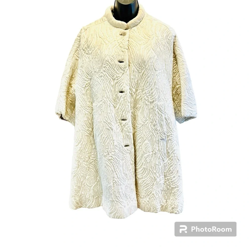 Vintage Jackie Kennedy inspired Embossed Dress Coat